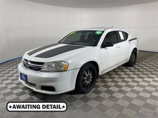 Used 2012 Dodge Avenger SE image 1