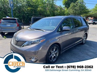 Used 2017 Toyota Sienna SE Premium image 1