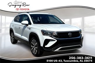 Used 2024 Volkswagen Taos SE w/ Panoramic Sunroof Package image 1