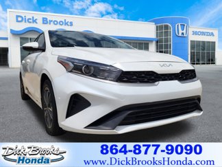Used 2023 Kia Forte LXS w/ LXS Technology Package image 1