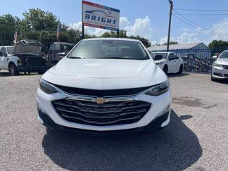 Used 2023 Chevrolet Malibu LS image 1