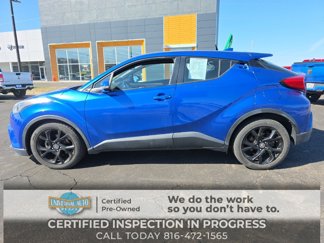 Used 2018 Toyota C-HR XLE image 1