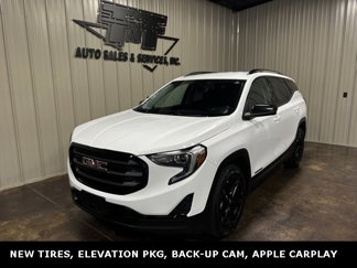 Used 2020 GMC Terrain SLE w/ Elevation Edition image 1