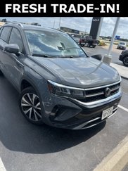 Used 2023 Volkswagen Taos SE image 1