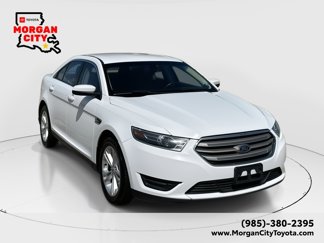 Used 2018 Ford Taurus SEL image 1