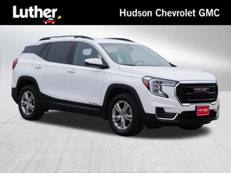 Used 2023 GMC Terrain SLE w/ Driver Convenience Package image 1