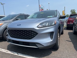 Certified 2022 Ford Escape SE w/ Convenience Package image 1