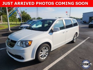 Used 2019 Dodge Grand Caravan SXT image 1