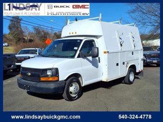 Used 2016 Chevrolet Express 3500 image 1
