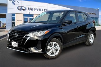 Used 2025 Nissan Kicks Play S image 1