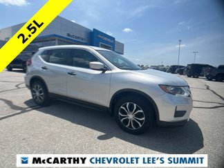 Used 2020 Nissan Rogue S image 1