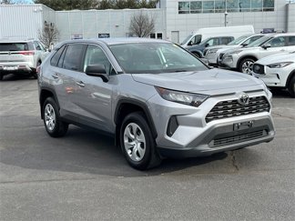 Used 2022 Toyota RAV4 LE image 1
