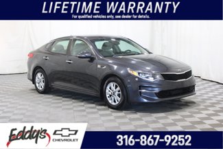 Used 2017 Kia Optima LX w/ Driver Convenience Package image 1