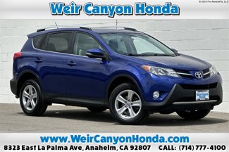 Used 2015 Toyota RAV4 XLE image 1