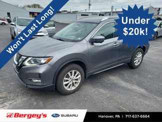 Used 2017 Nissan Rogue SV w/ SV Premium Package image 1