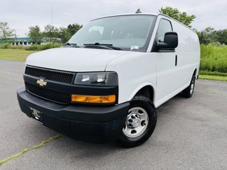 Used 2018 Chevrolet Express 2500 image 1
