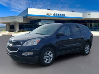 Used 2010 Chevrolet Traverse LS image 1