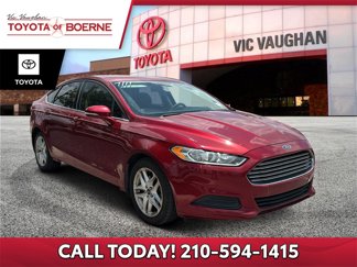 Used 2016 Ford Fusion SE image 1