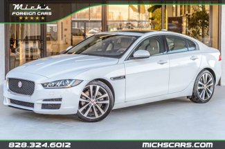 Used 2018 Jaguar XE Prestige image 1