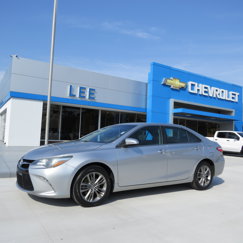 Used 2015 Toyota Camry image 1