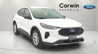 New 2025 Ford Escape Active w/ Cold Weather Package image 1