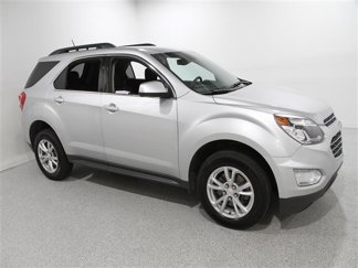 Used 2017 Chevrolet Equinox LT w/ Convenience Package image 1