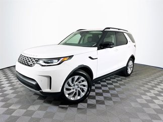 Used 2024 Land Rover Discovery S image 1
