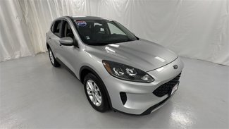 Used 2020 Ford Escape SE image 1