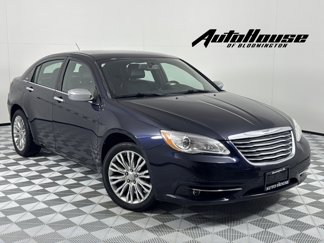 Used 2012 Chrysler 200 Limited image 1