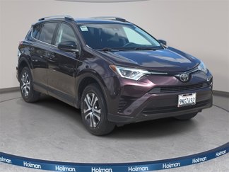 Used 2017 Toyota RAV4 LE image 1