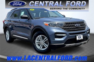 Certified 2021 Ford Explorer XLT w/ Equipment Group 202A image 1