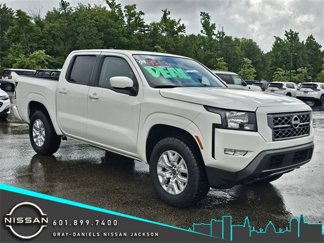 Certified 2024 Nissan Frontier SV w/ SV Convenience Package image 1