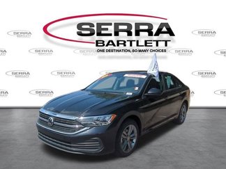 Used 2024 Volkswagen Jetta SE image 1