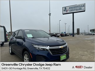 Used 2023 Chevrolet Equinox LS image 1
