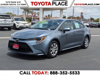Used 2022 Toyota Corolla LE image 1