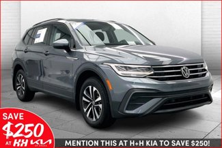 Used 2022 Volkswagen Tiguan S image 1
