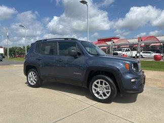Used 2022 Jeep Renegade Latitude image 1