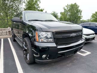 Used 2014 Chevrolet Suburban LTZ image 1