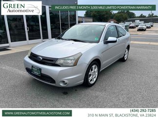 Used 2010 Ford Focus SE image 1