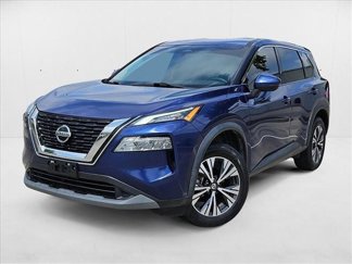 Used 2021 Nissan Rogue SV image 1