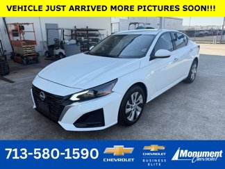 Used 2023 Nissan Altima 2.5 S image 1