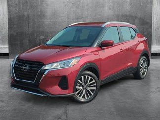 Used 2023 Nissan Kicks SV image 1