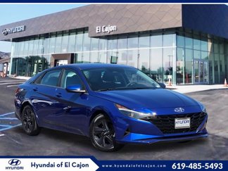 Used 2022 Hyundai Elantra SEL w/ Preferred Accessory Package image 1