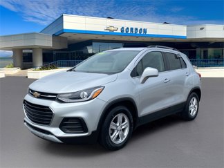 Used 2018 Chevrolet Trax LT w/ LT Convenience Package image 1