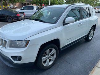 Used 2016 Jeep Compass Latitude image 1