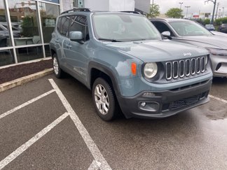 Used 2018 Jeep Renegade Latitude w/ Cold Weather Group image 1