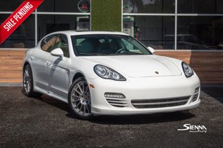 Used 2013 Porsche Panamera Platinum Edition image 1