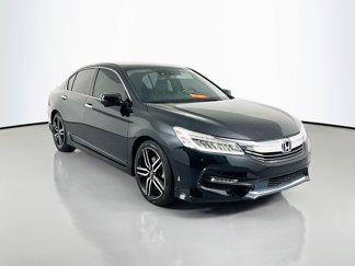 Used 2016 Honda Accord Touring image 1