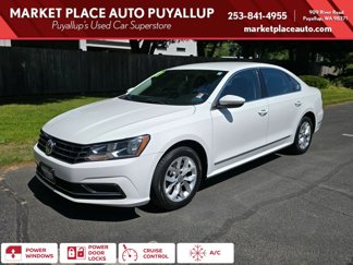 Used 2017 Volkswagen Passat 1.8T S image 1