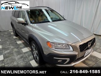 Used 2015 Volvo XC70 T6 Premier Plus image 1
